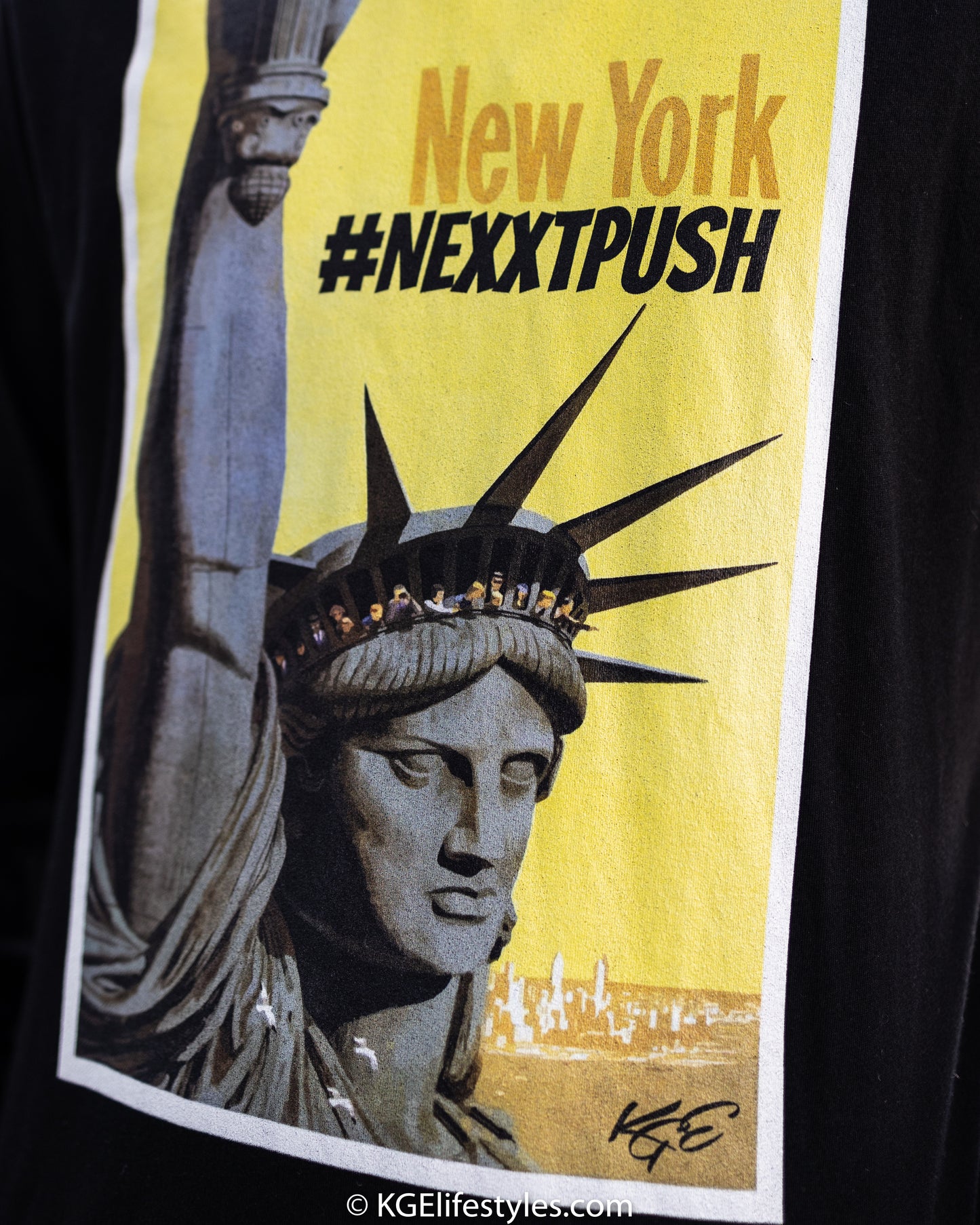 #Nextpush - Vintage New York | Soft-Fit Long Sleeve Tee