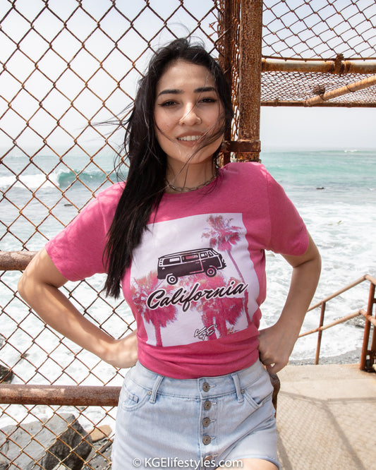 KGE VW Bus Paradise Escape - Premium Tee