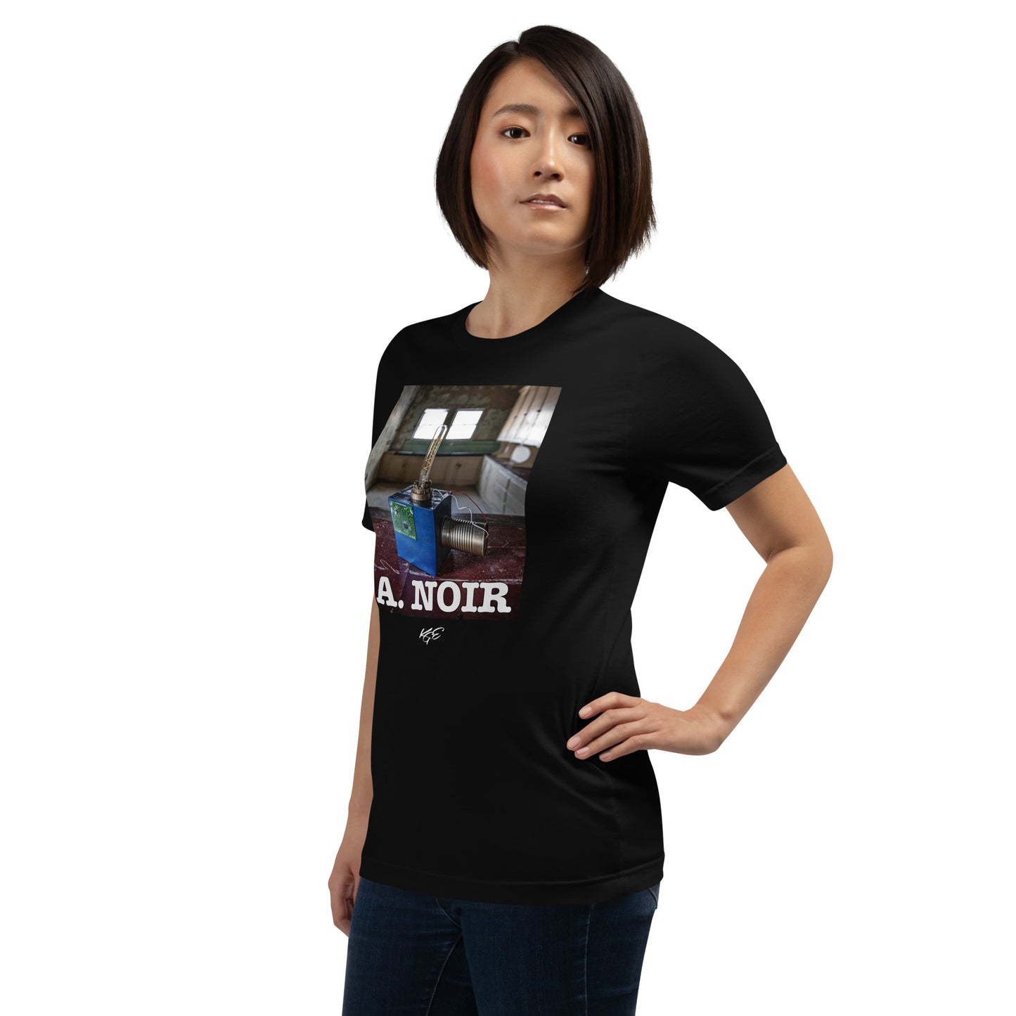 A. Noir Premium T-shirt